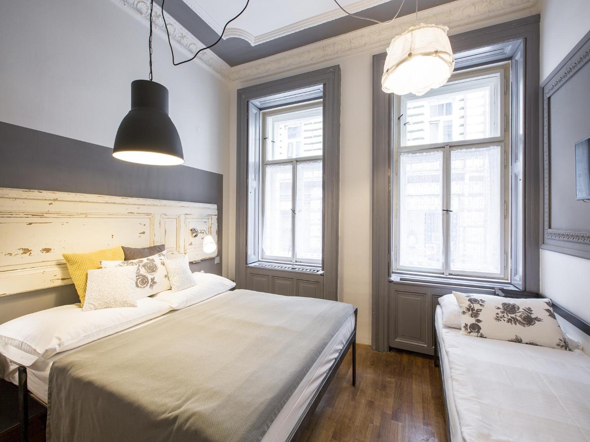 Dreibettzimmer